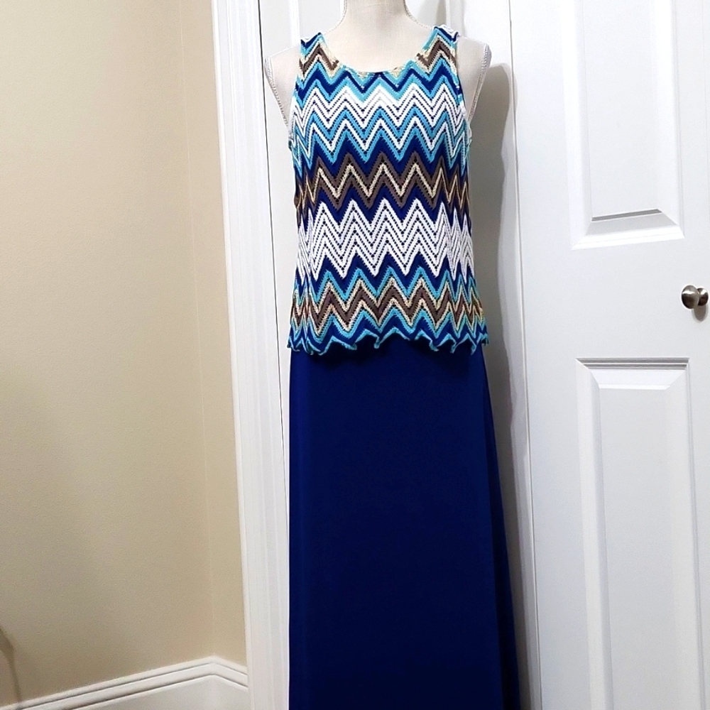 BEAUTIFUL INSEPARABLE MAXI DRESS SZ M IN EXCELLENT CONDITION